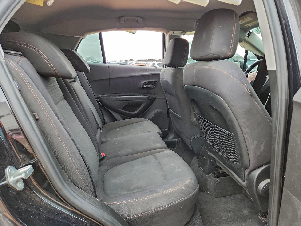 2017 CHEVROLET TRAX LS photo 11