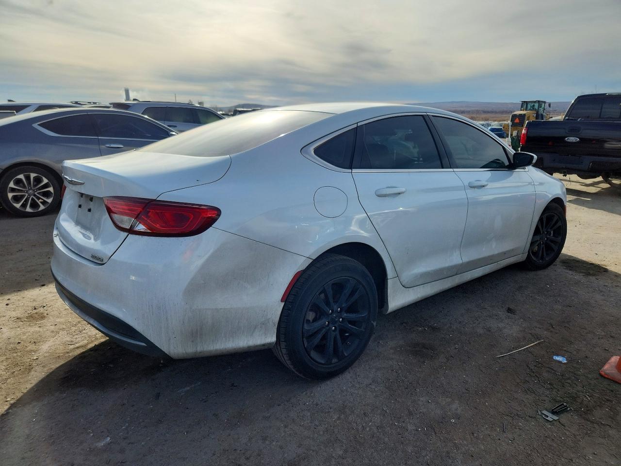 2016 CHRYSLER 200 LIMITED photo 3