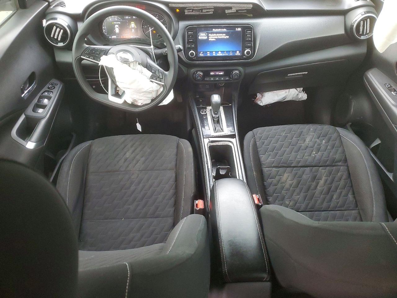 2021 NISSAN KICKS SV photo 15
