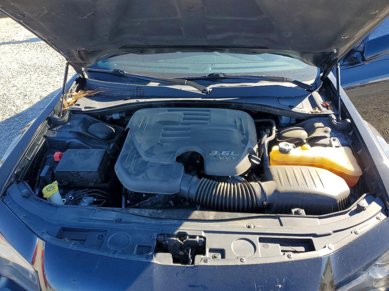 2016 CHRYSLER 300 S photo 11