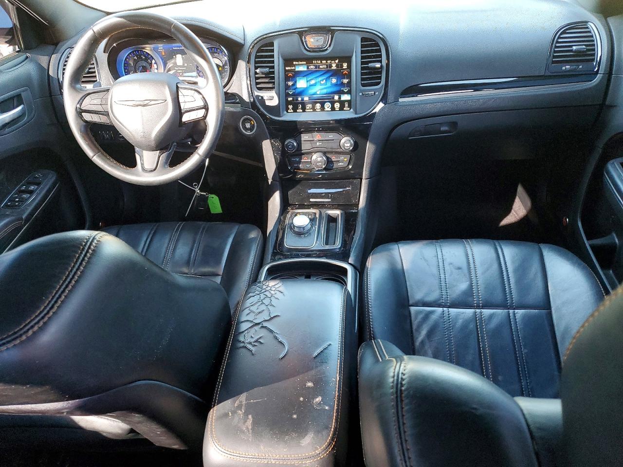 2016 CHRYSLER 300 S photo 8