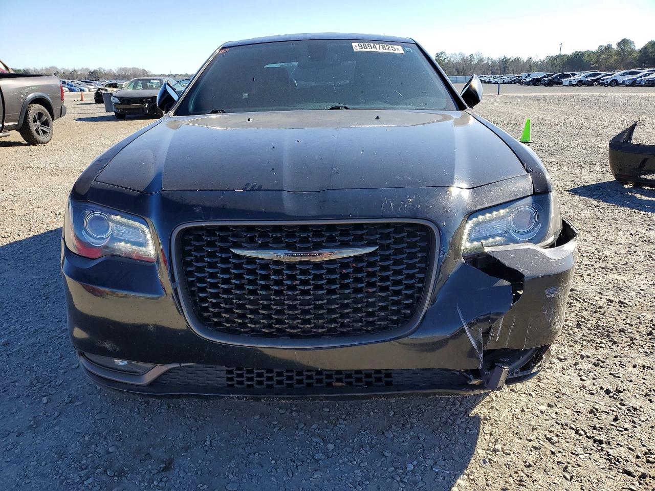 2016 CHRYSLER 300 S photo 5