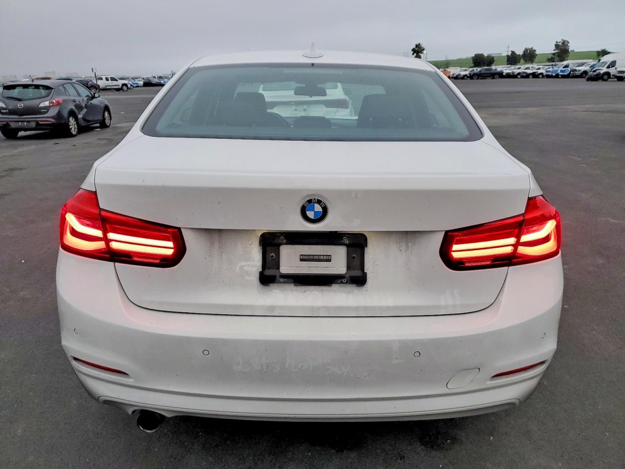 2017 BMW 320 I photo 6