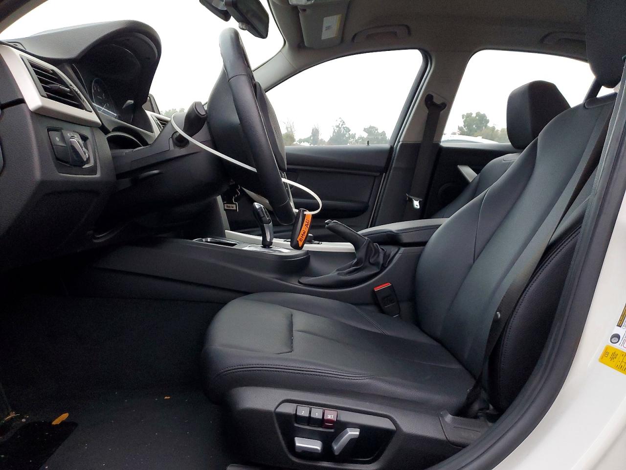 2017 BMW 320 I photo 7