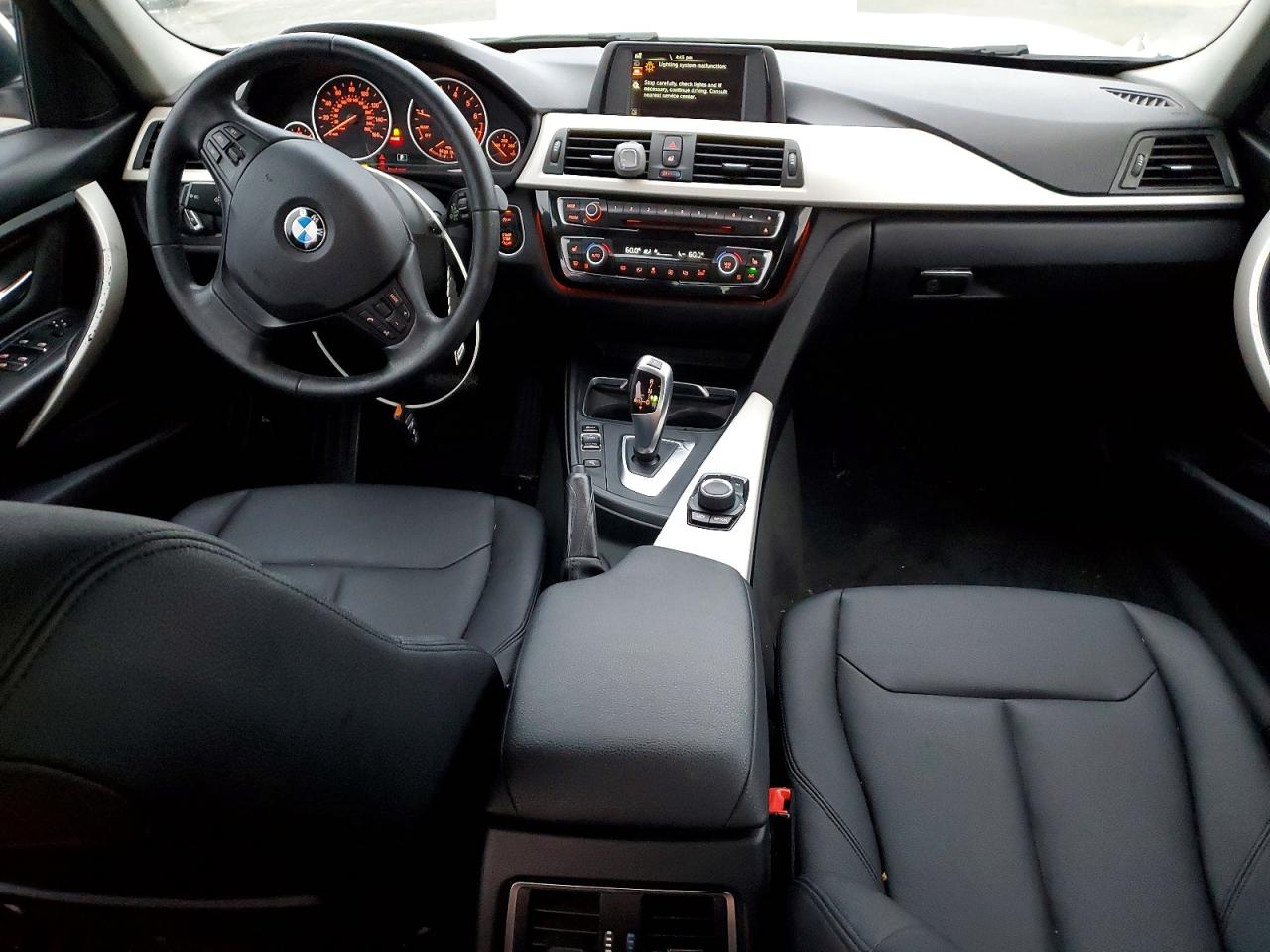 2017 BMW 320 I photo 8