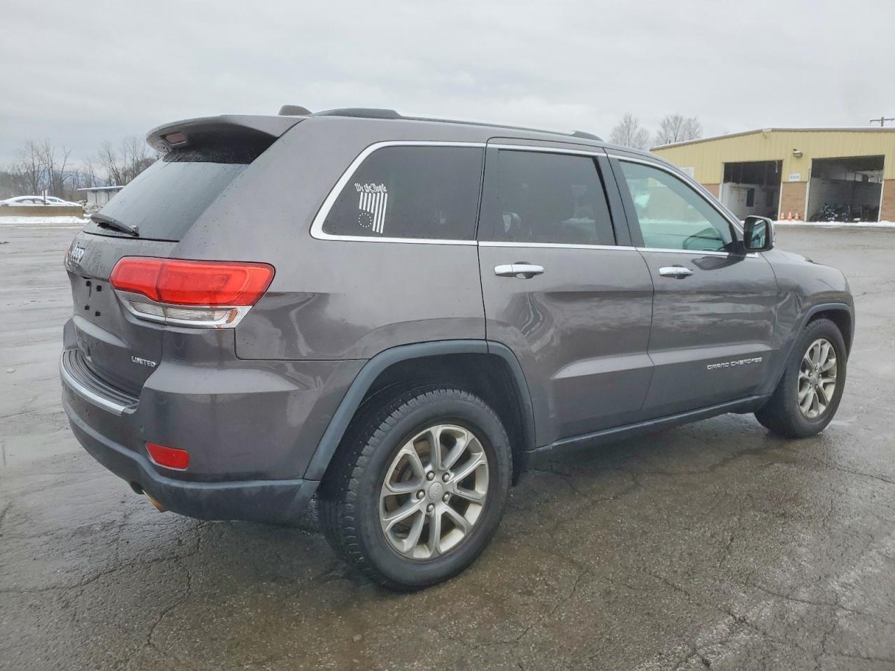 2015 JEEP GRAND CHEROKEE LIMITED photo 3