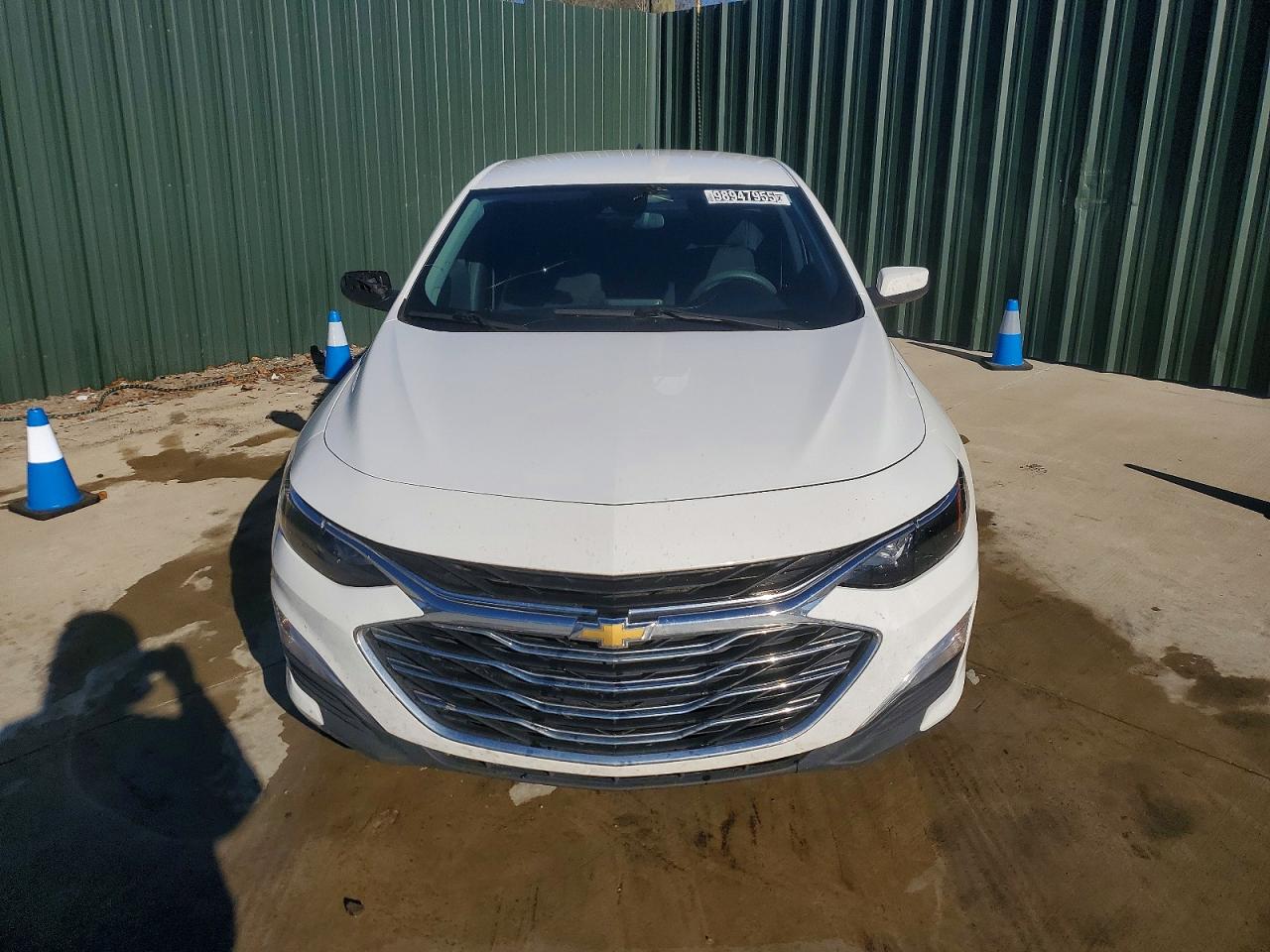 2023 CHEVROLET MALIBU LS photo 5
