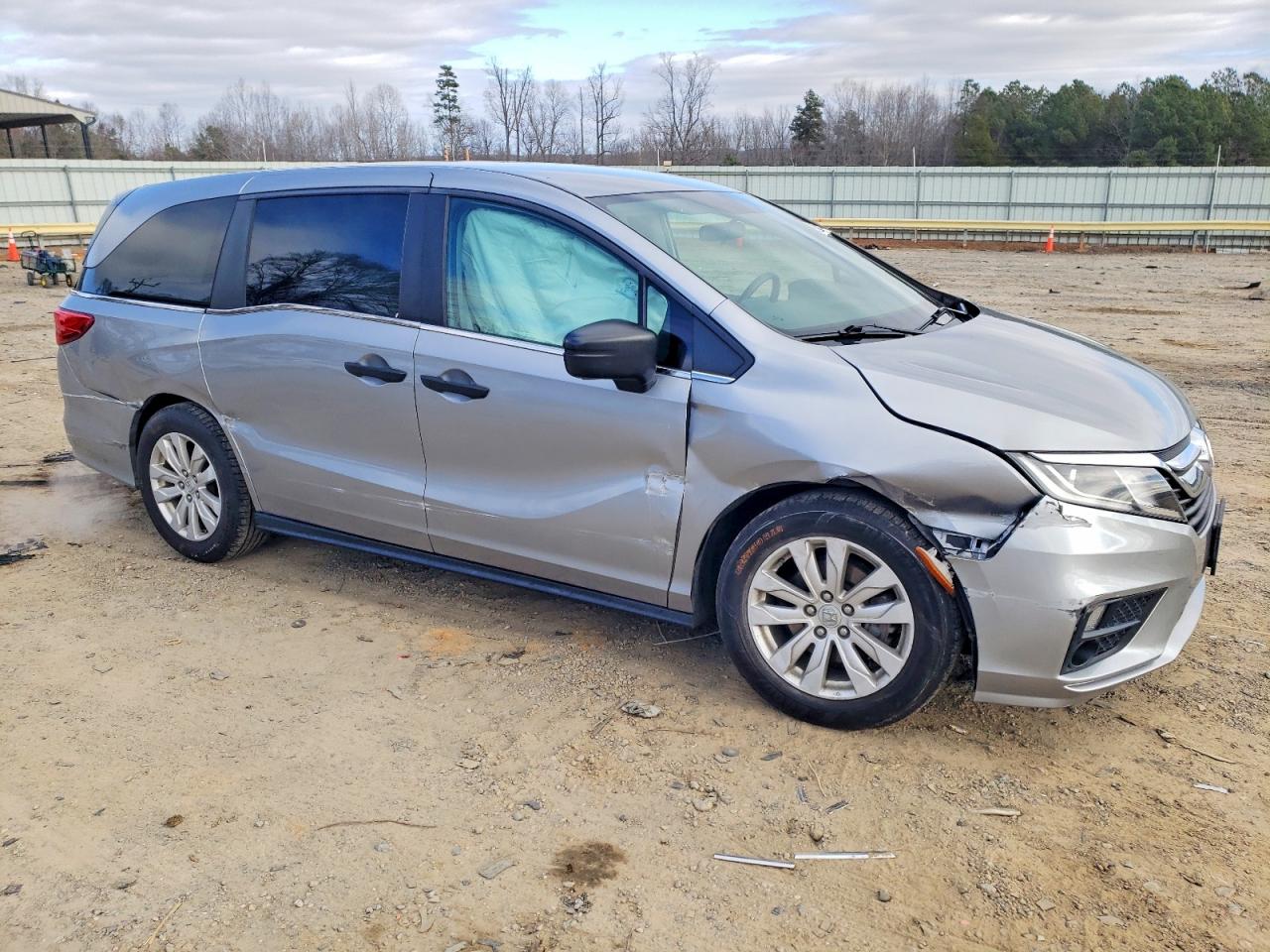2019 HONDA ODYSSEY LX photo 4