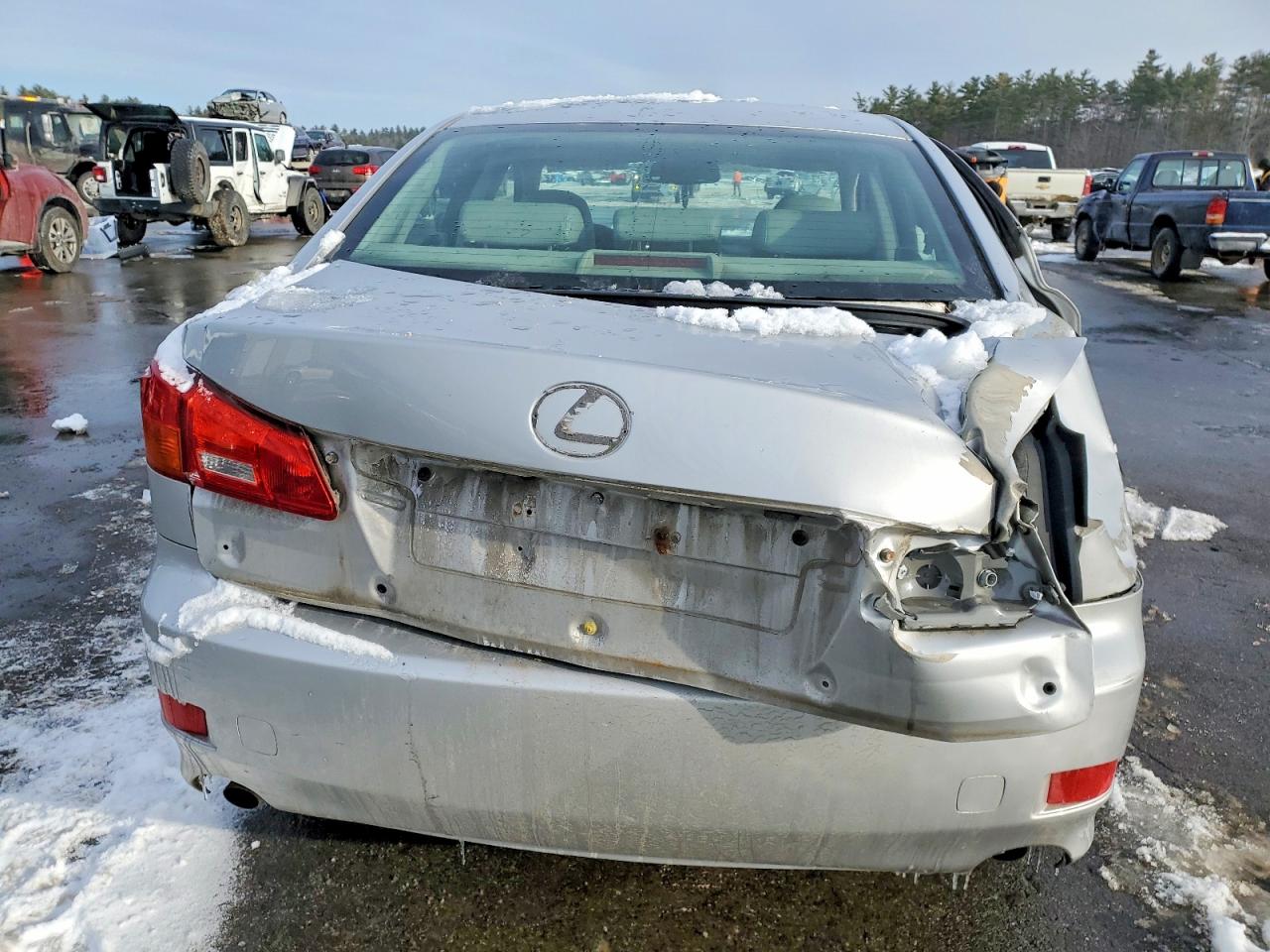 2006 LEXUS IS 250 photo 11