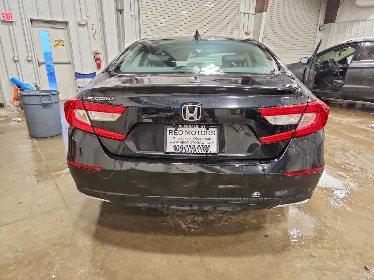 2020 HONDA ACCORD EX photo 11