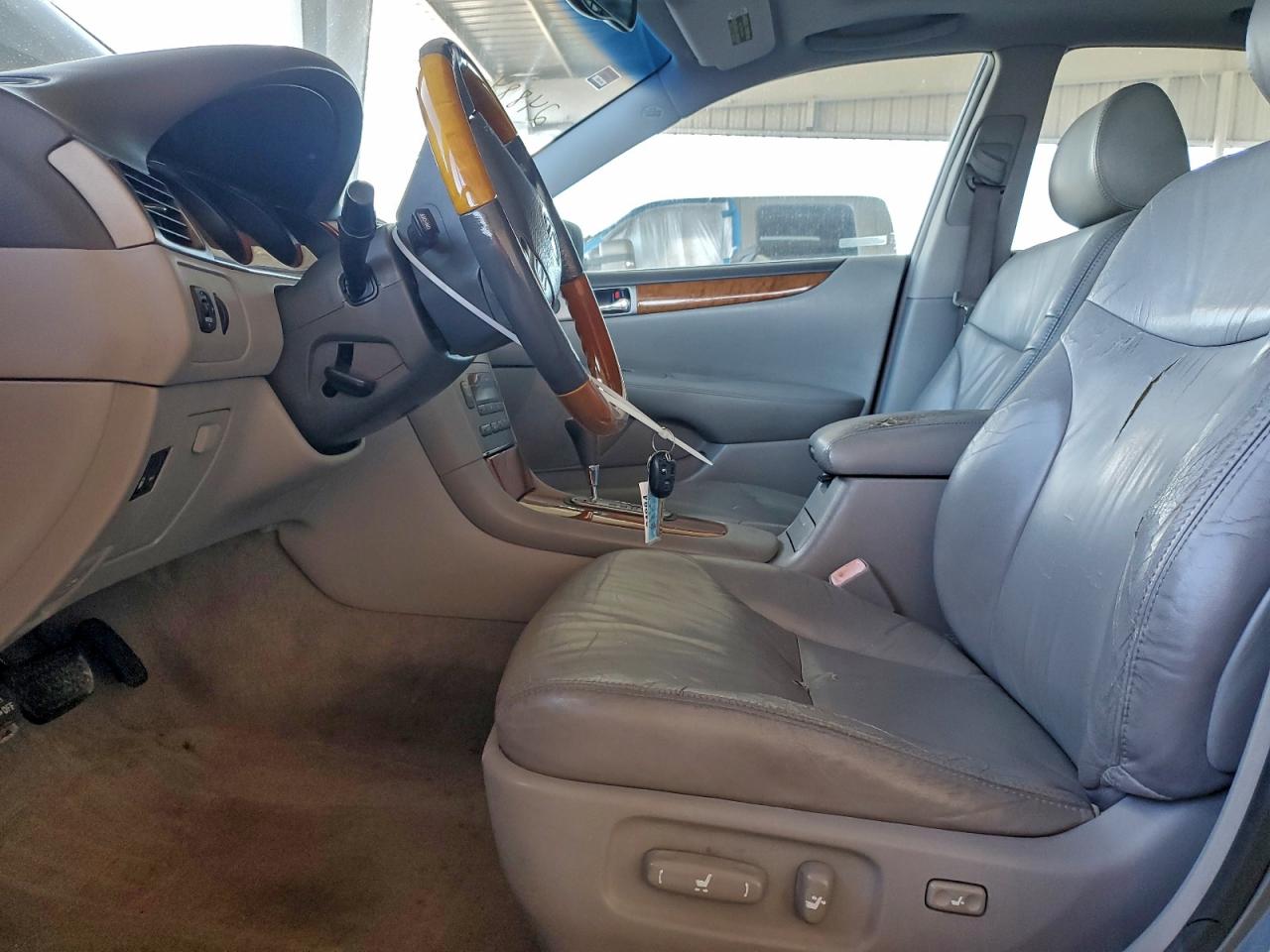 2005 LEXUS ES 330 photo 7