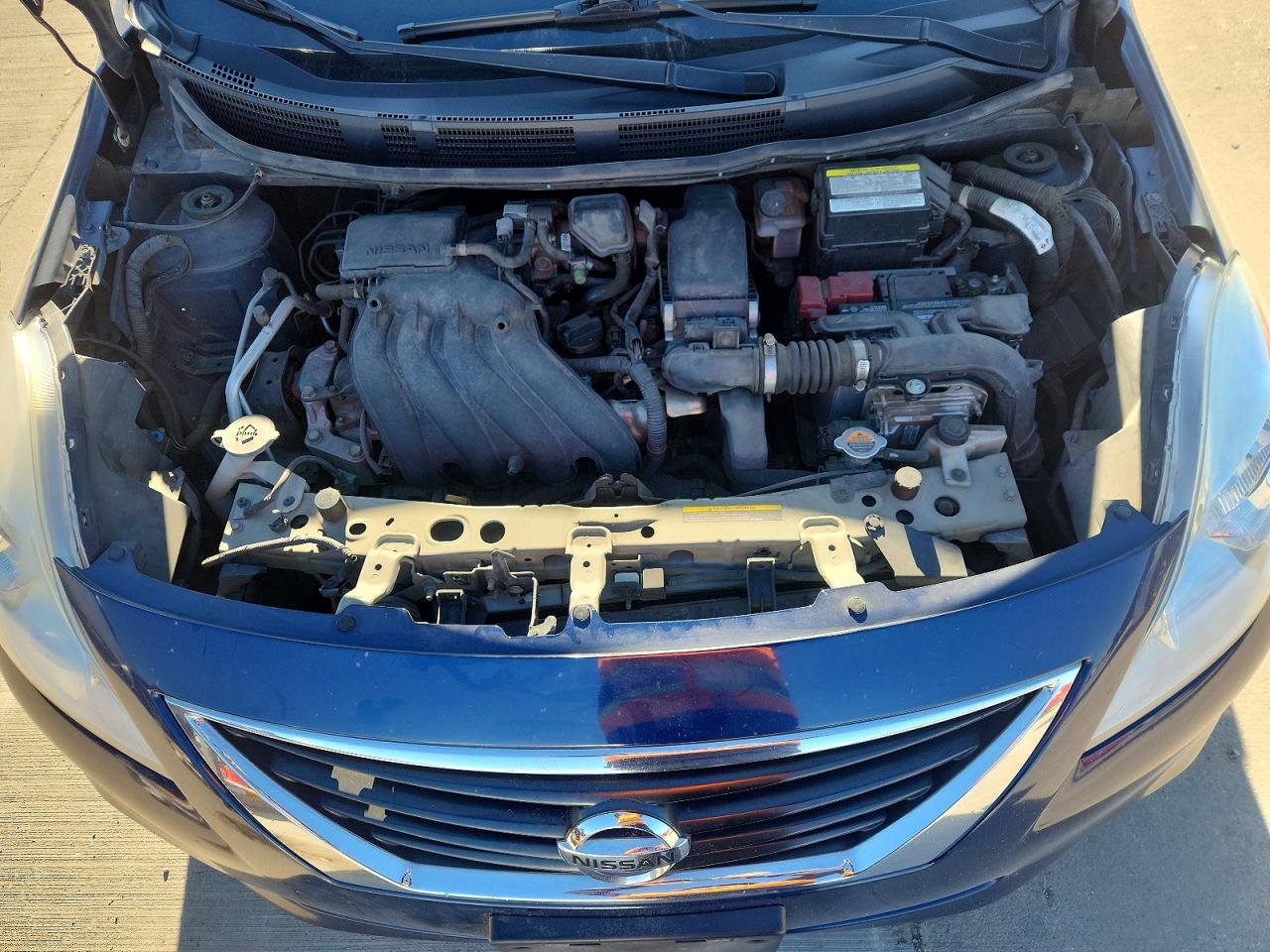 2014 NISSAN VERSA S photo 11