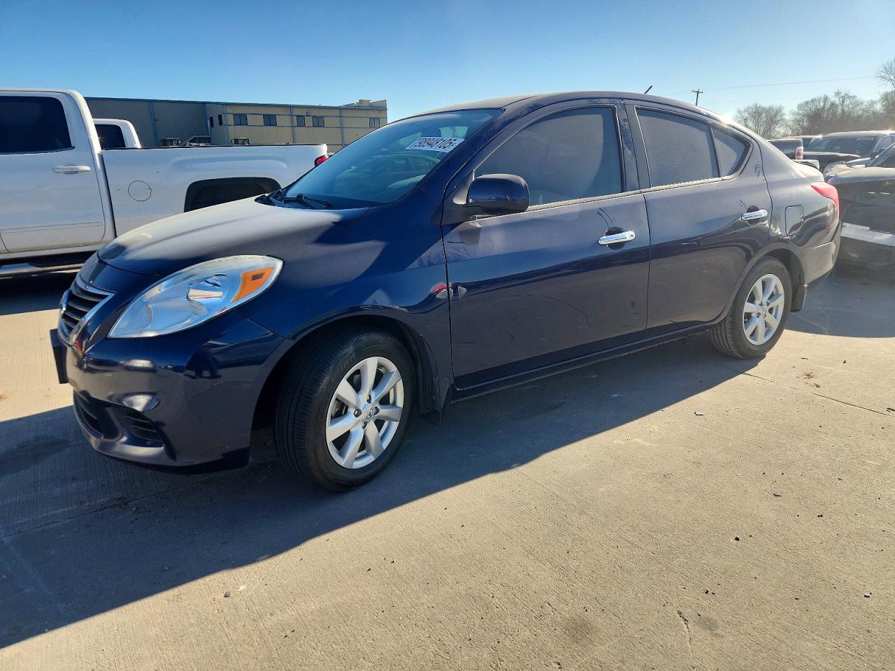 2014 NISSAN VERSA
