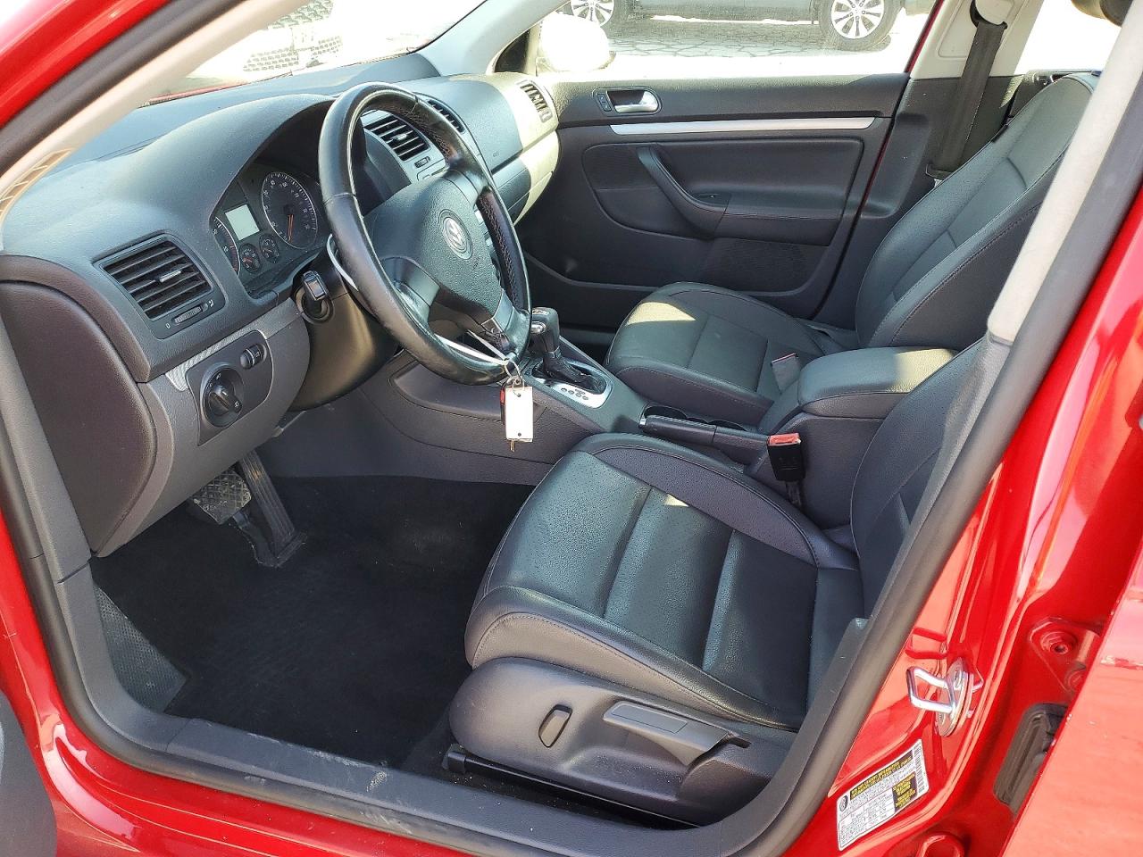 2009 VOLKSWAGEN JETTA SE photo 13