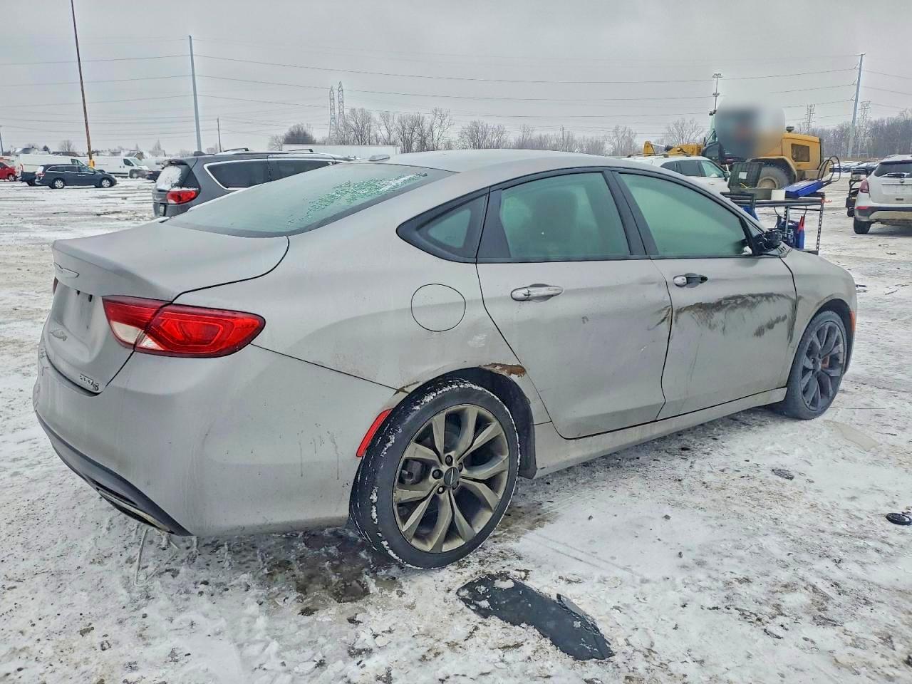 2016 CHRYSLER 200 S photo 5