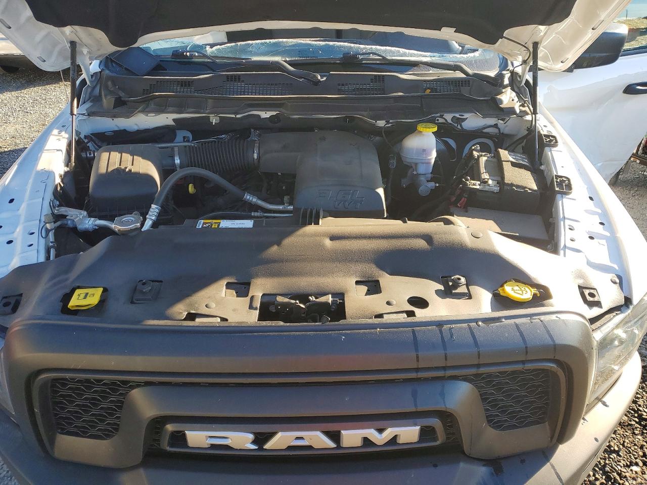 2022 RAM 1500 CLASSIC SLT photo 11