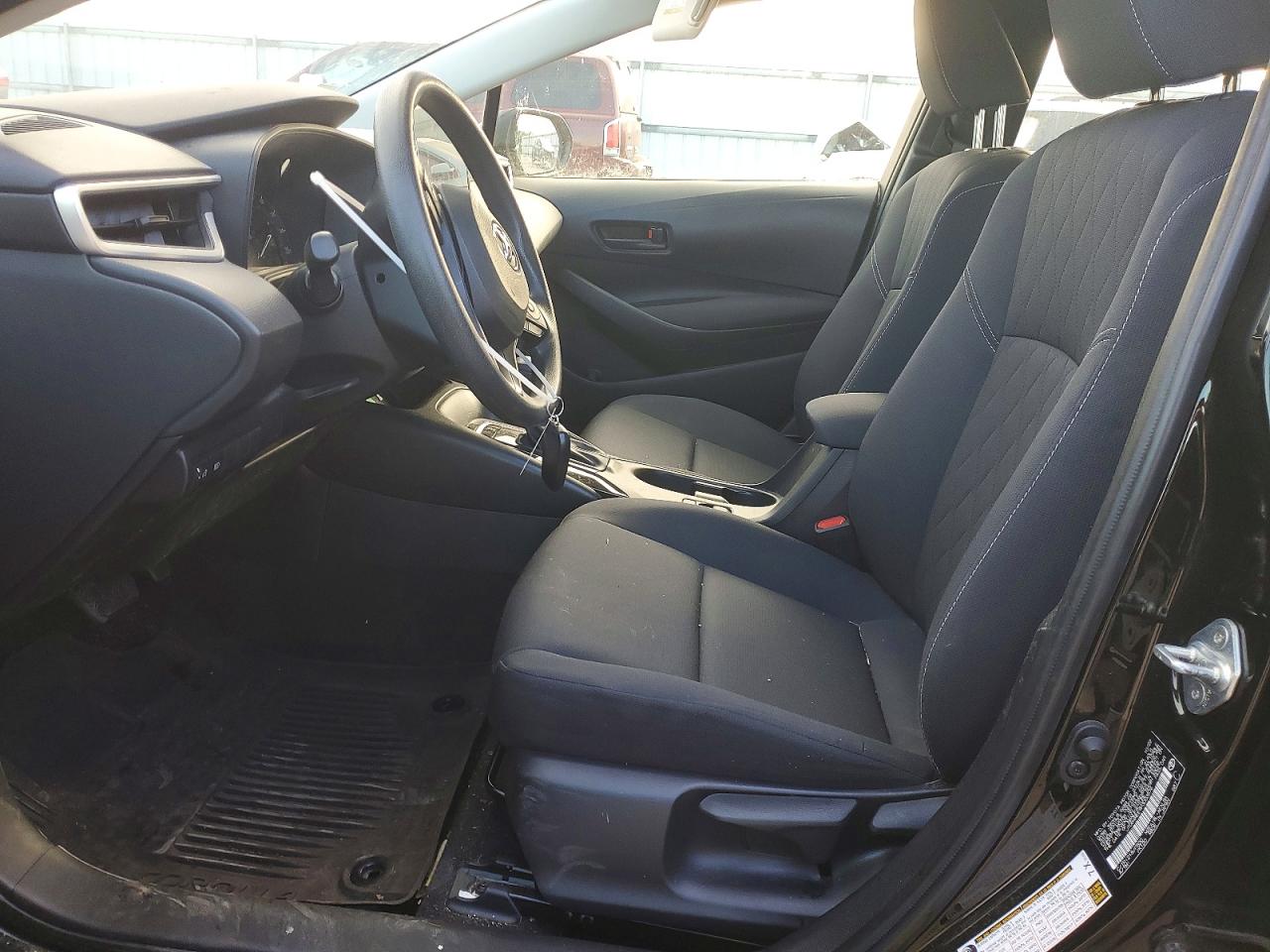 2023 TOYOTA COROLLA LE photo 7