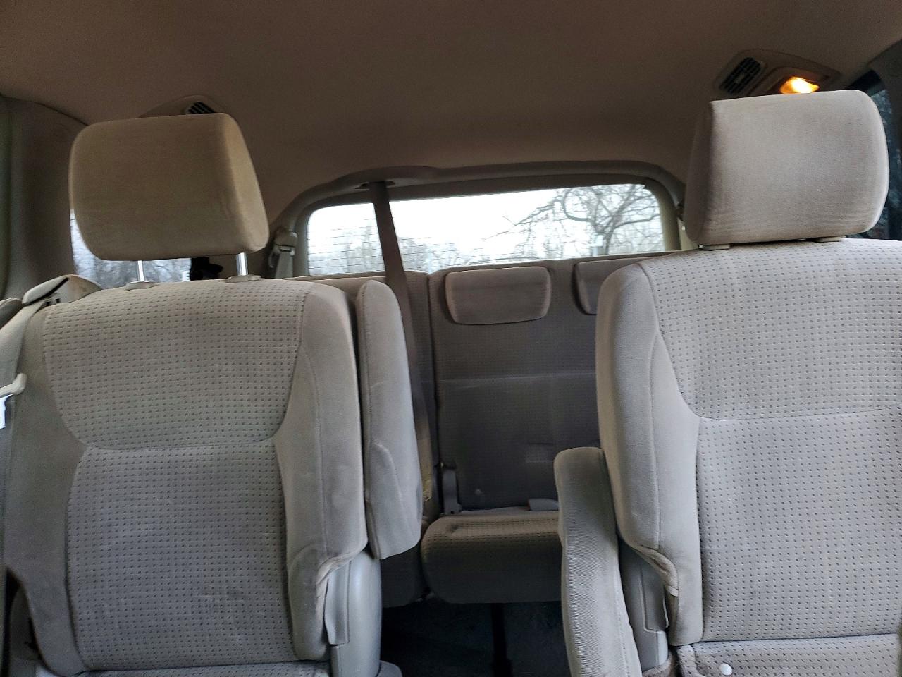 2006 TOYOTA SIENNA L 7-PASSENGER photo 19