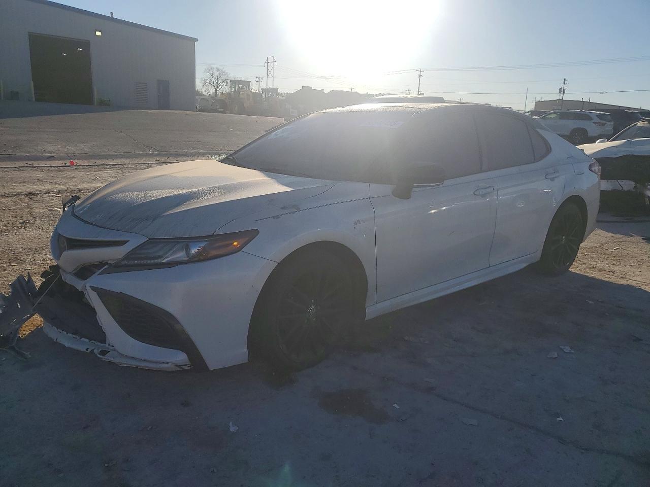2023 TOYOTA CAMRY