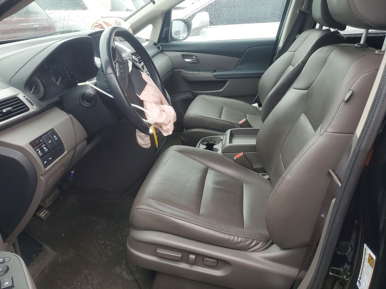2016 HONDA ODYSSEY TOURING photo 19