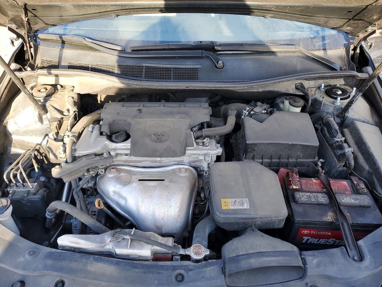 2017 TOYOTA CAMRY LE photo 11