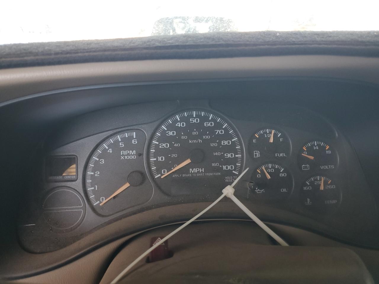 2002 CHEVROLET SILVERADO C1500 photo 17