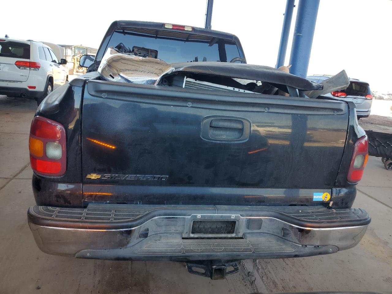 2002 CHEVROLET SILVERADO C1500 photo 11