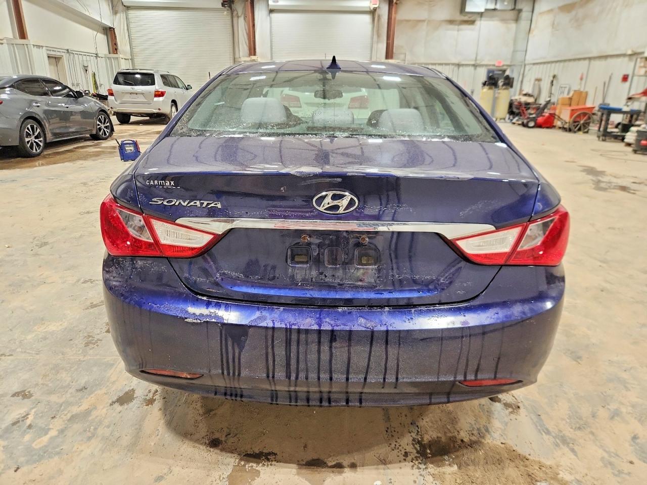 2013 HYUNDAI SONATA GLS photo 6