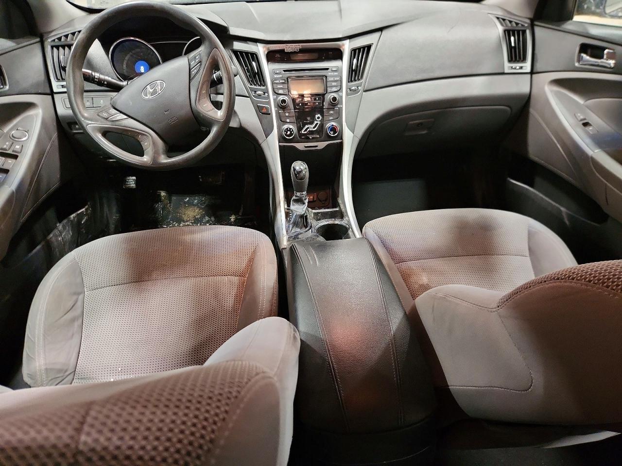 2013 HYUNDAI SONATA GLS photo 8