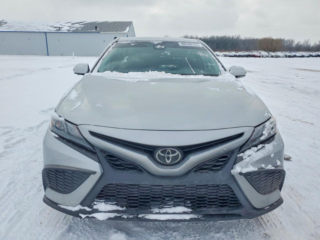2022 TOYOTA CAMRY SE photo 5
