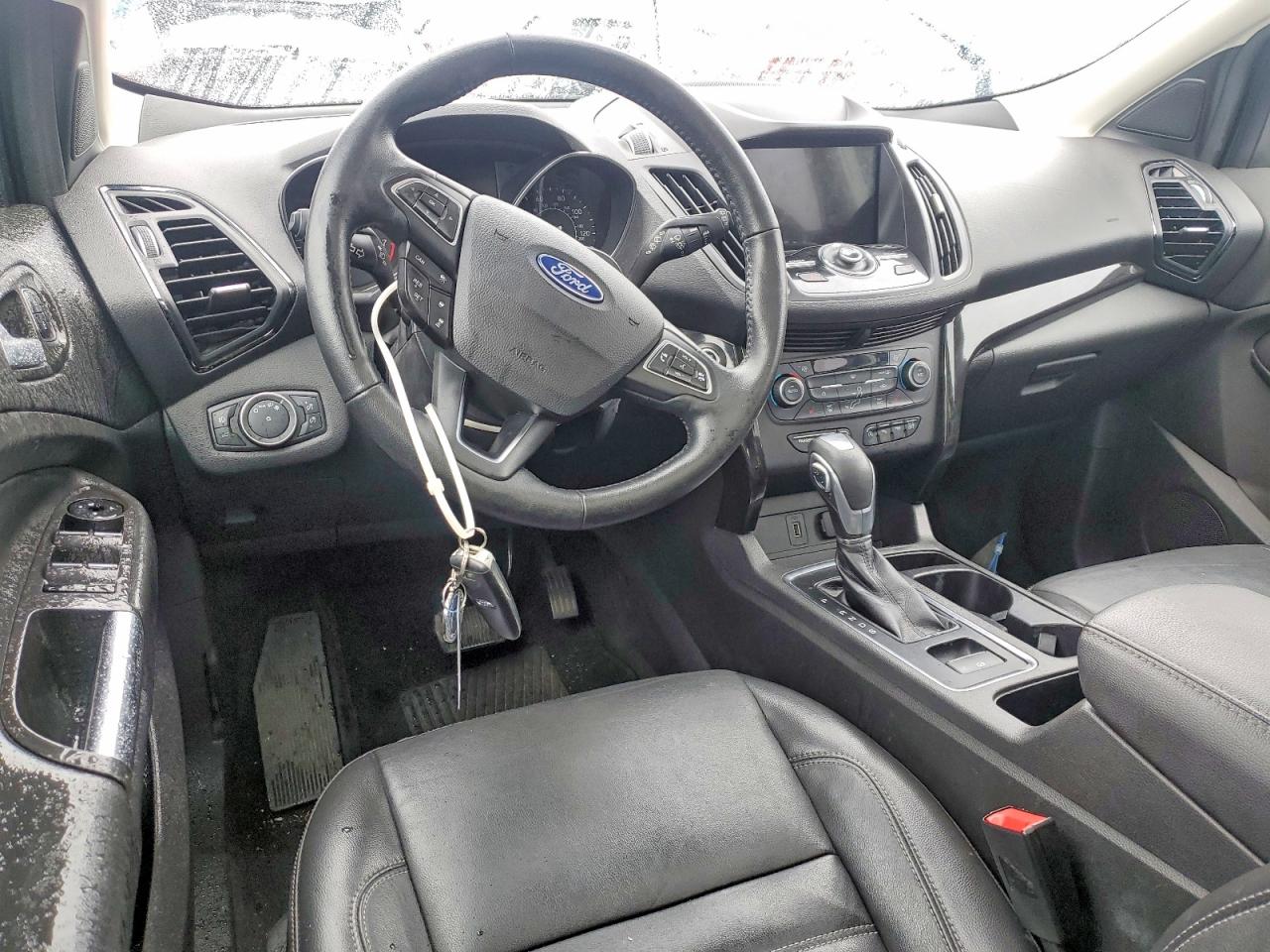 2019 FORD ESCAPE TITANIUM photo 8