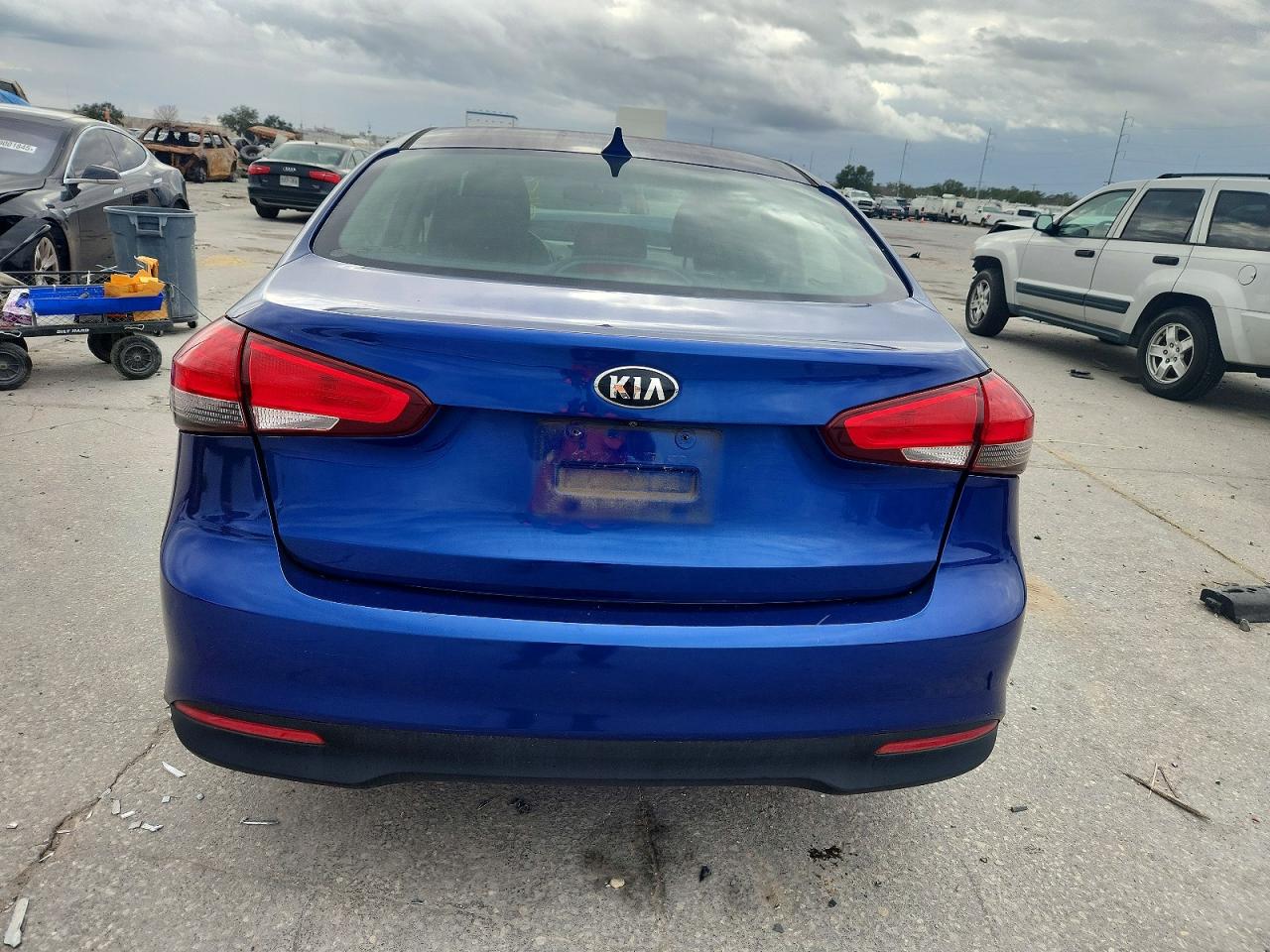 2018 KIA FORTE LX photo 6