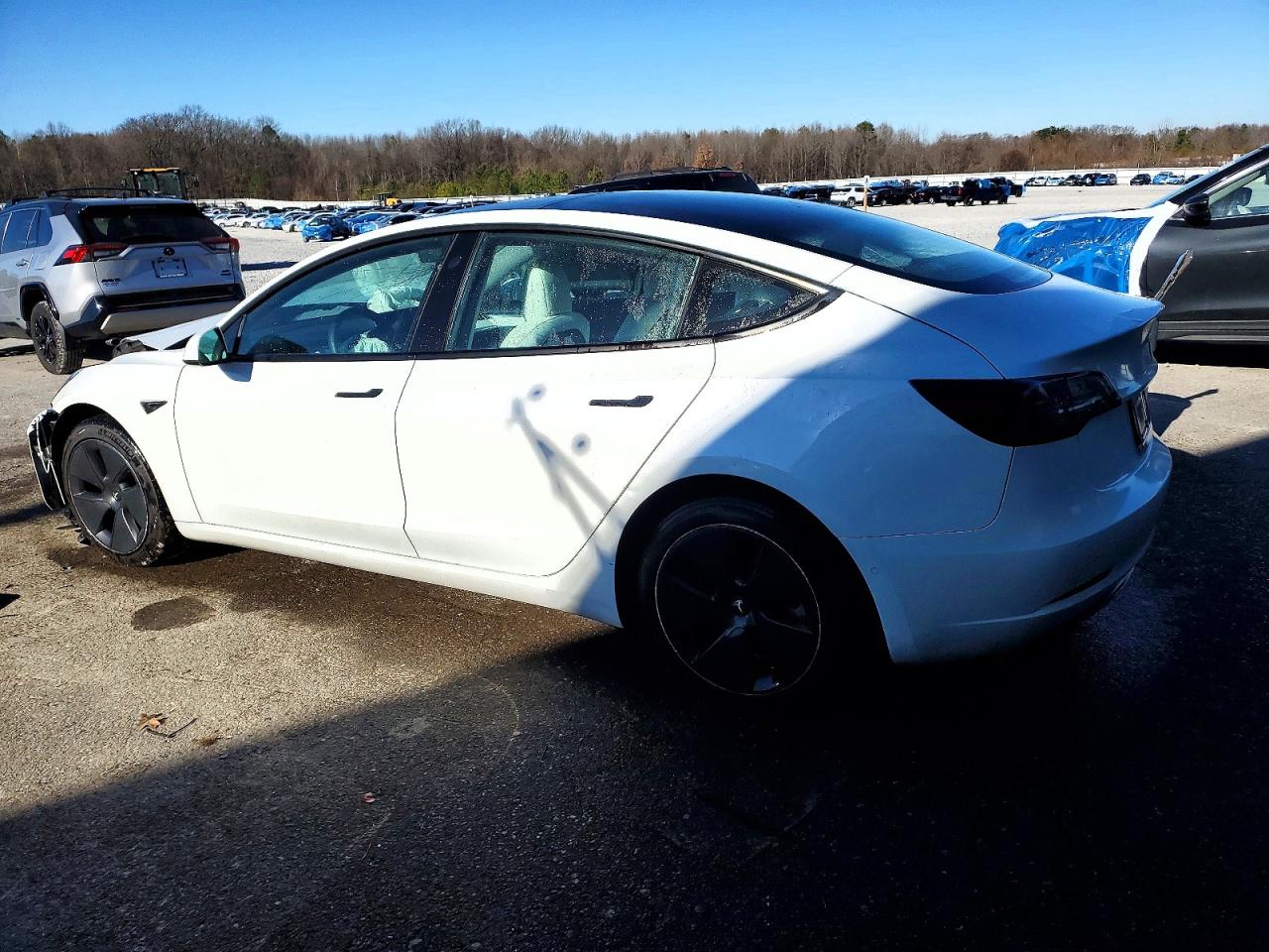 2022 TESLA MODEL 3 photo 3