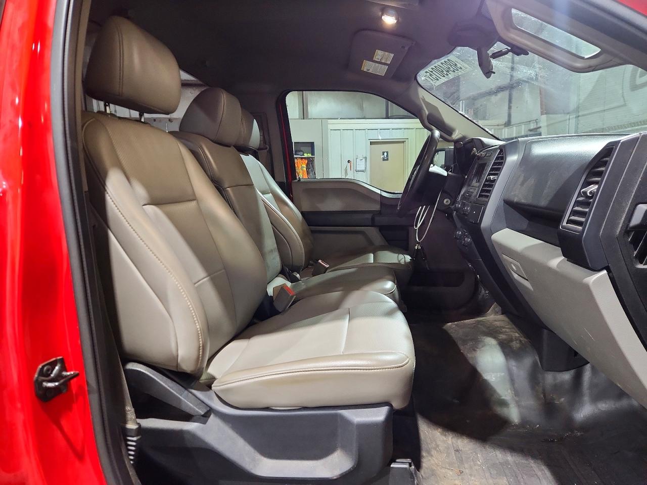 2019 FORD F150 photo 19