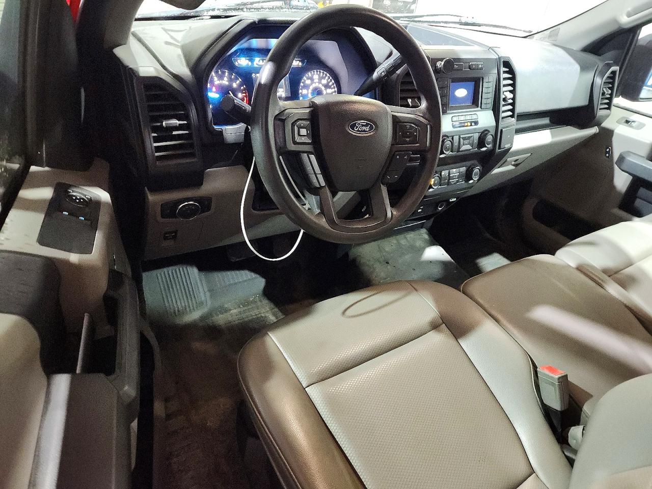 2019 FORD F150 photo 15