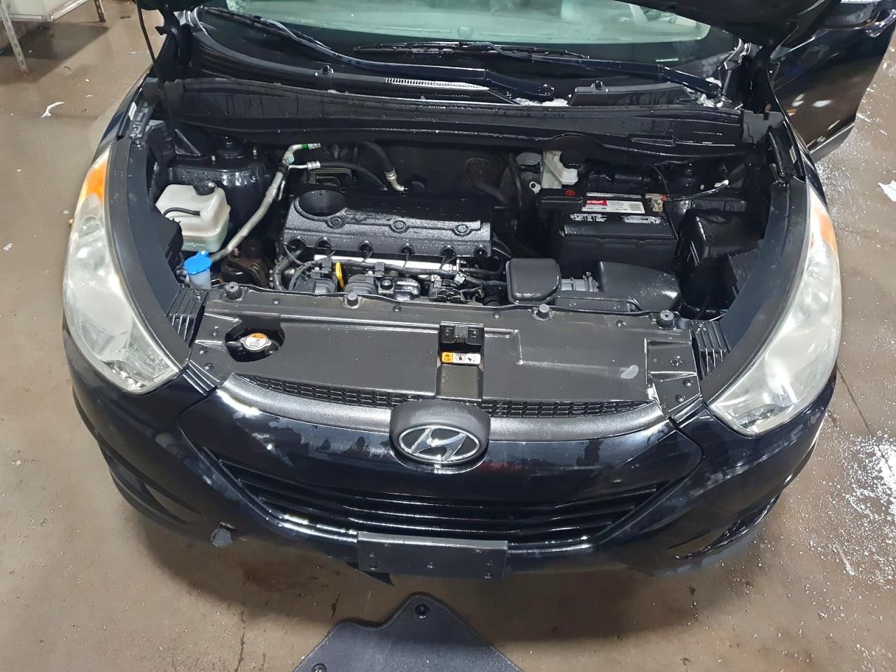 2013 HYUNDAI TUCSON GLS photo 23