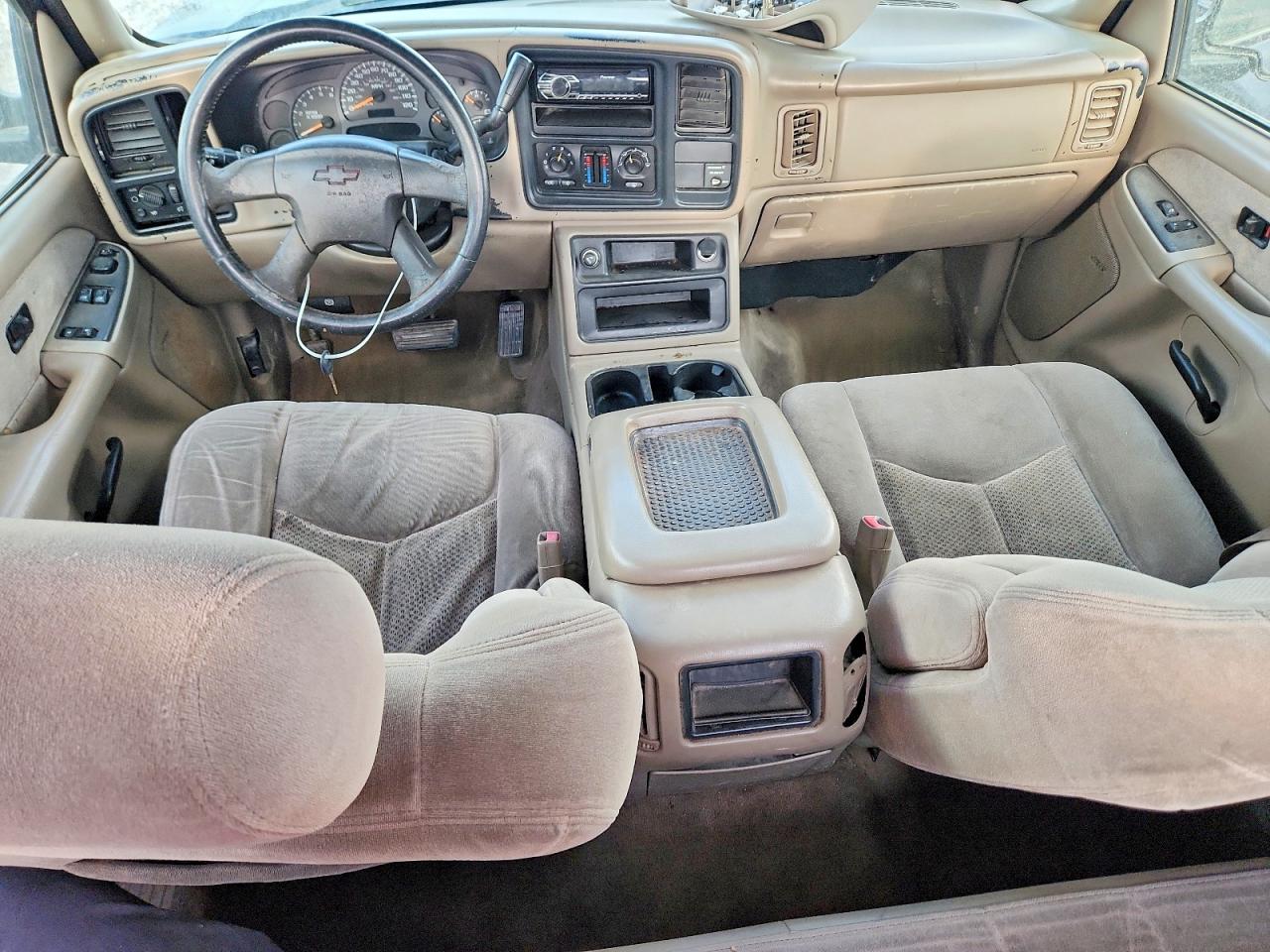 2003 CHEVROLET SILVERADO C1500 photo 8