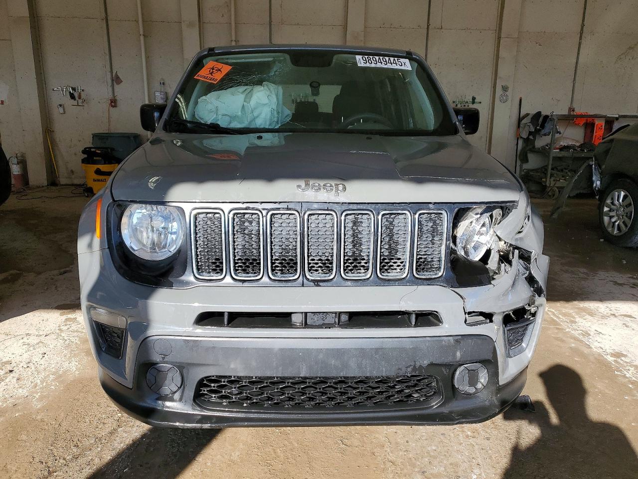 2020 JEEP RENEGADE SPORT photo 5