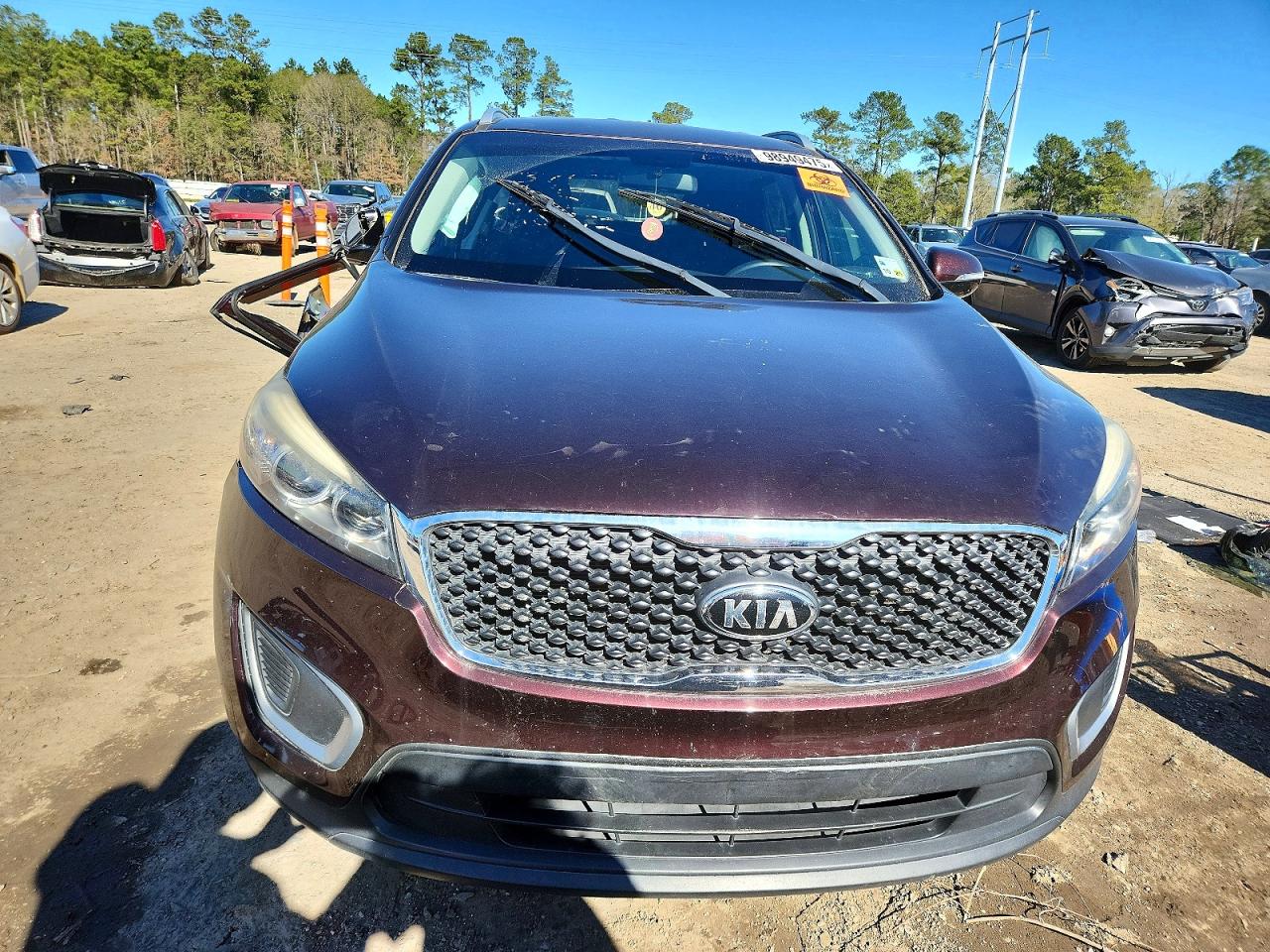 2016 KIA SORENTO LX photo 5