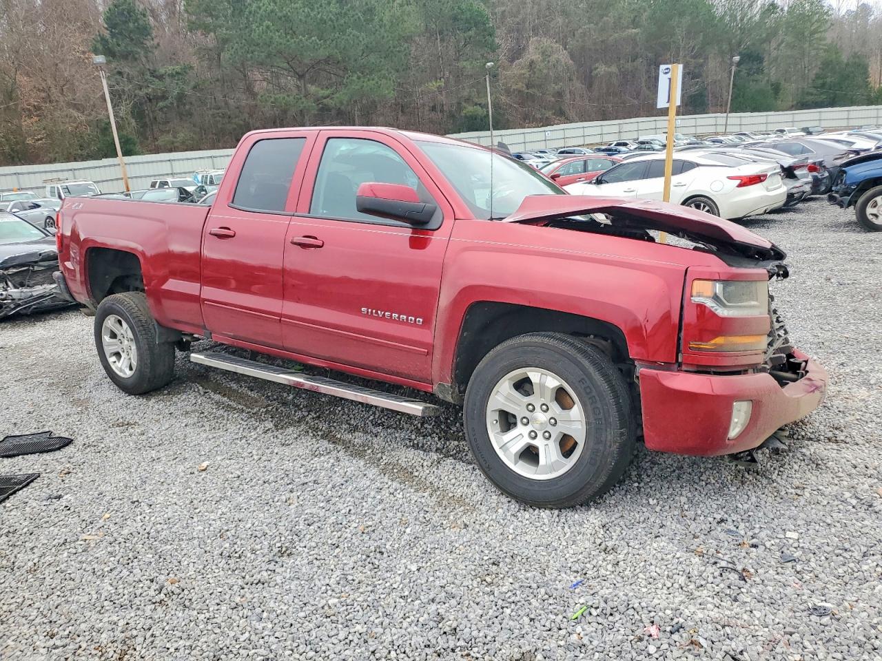 2018 CHEVROLET SILVERADO K1500 LT photo 4