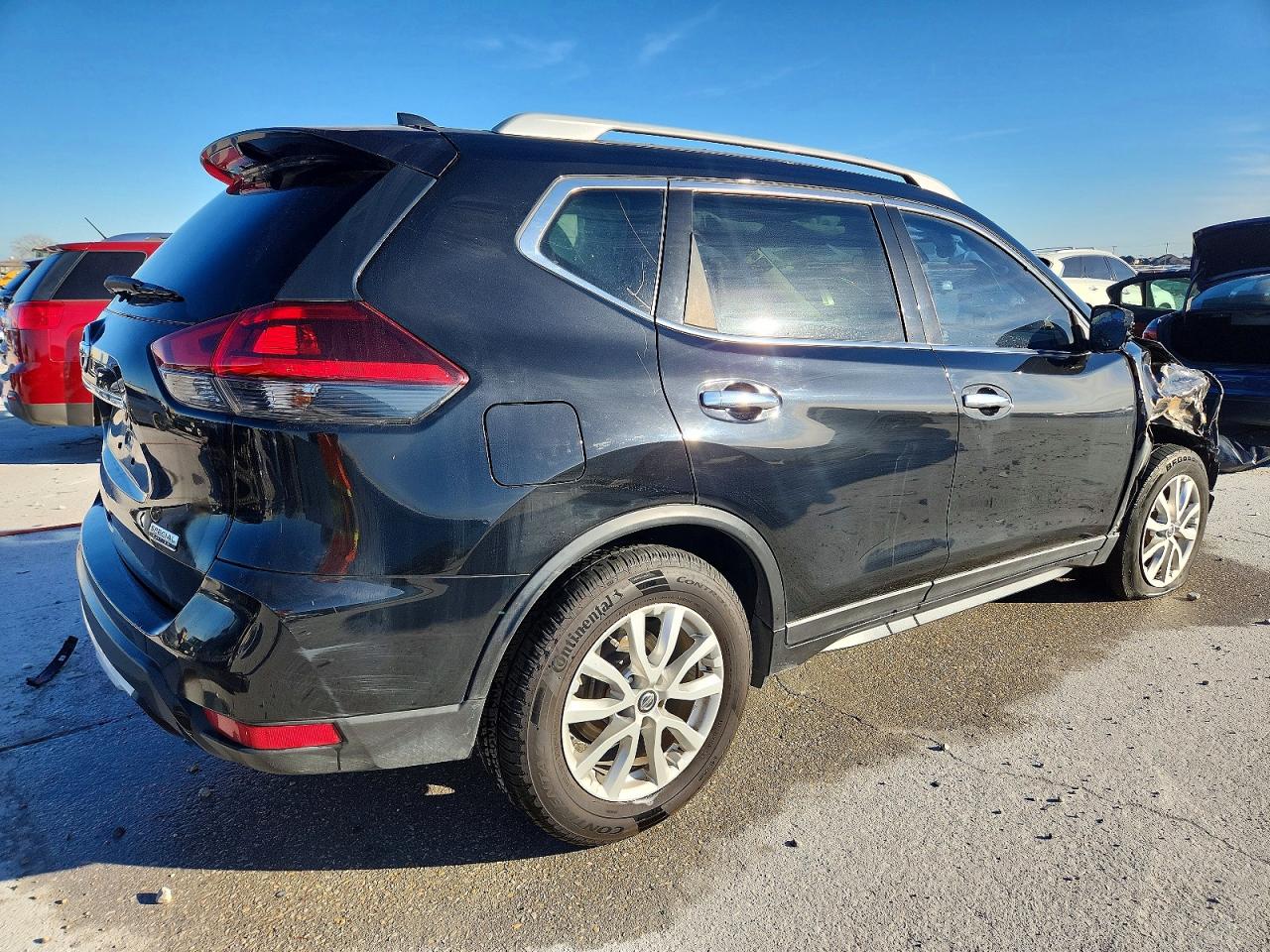 2019 NISSAN ROGUE S photo 3
