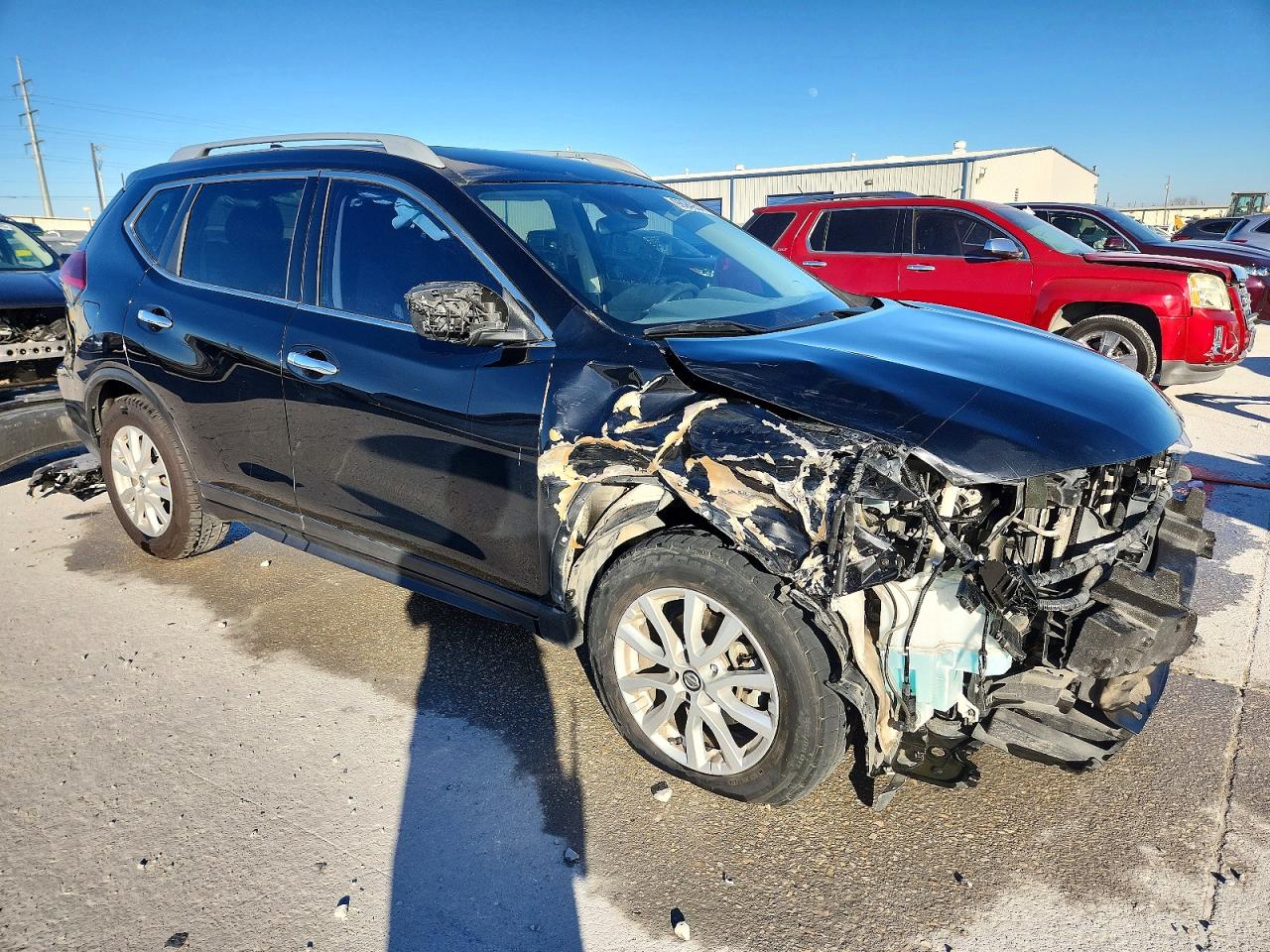 2019 NISSAN ROGUE S photo 4