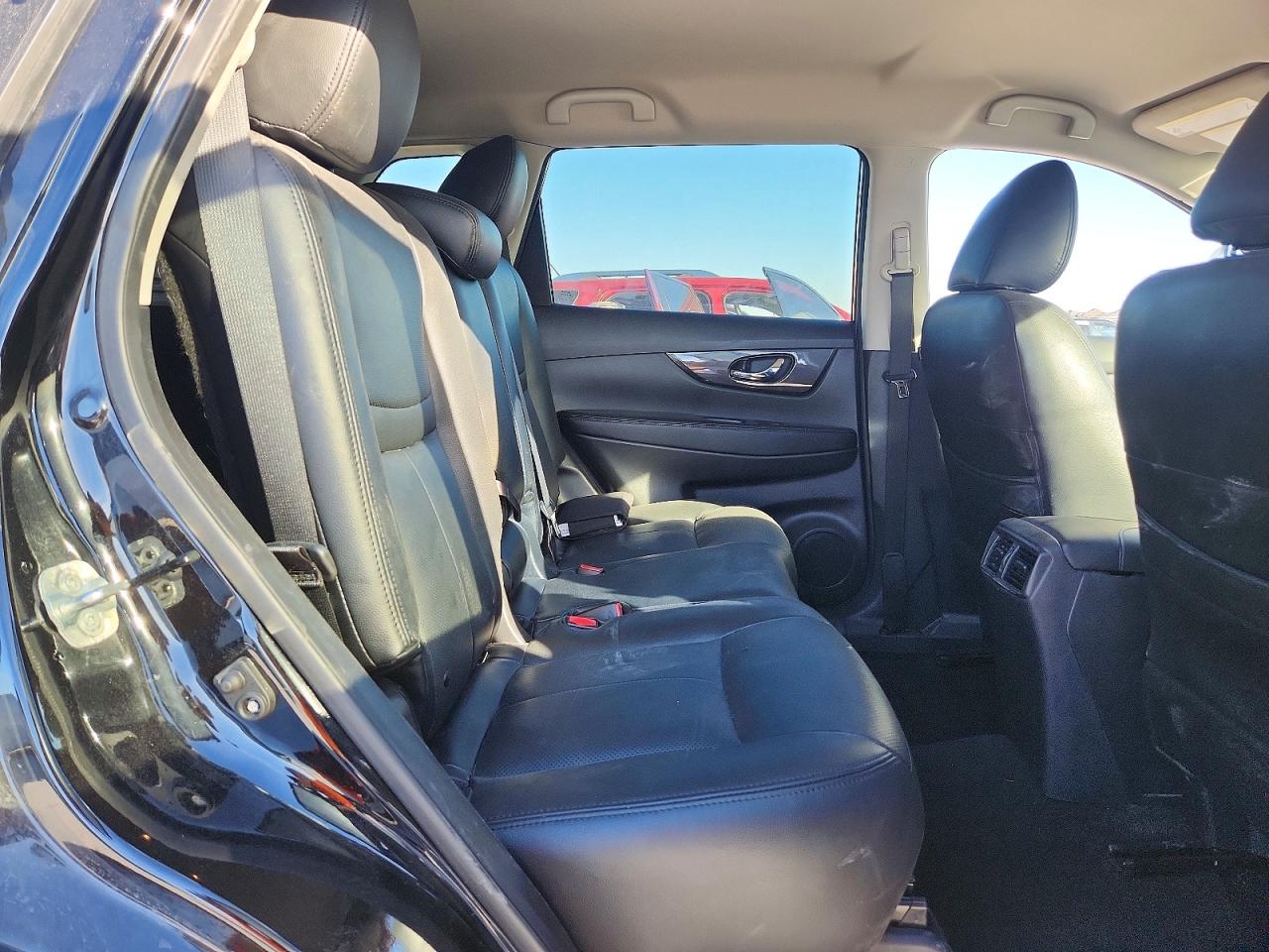 2019 NISSAN ROGUE S photo 11