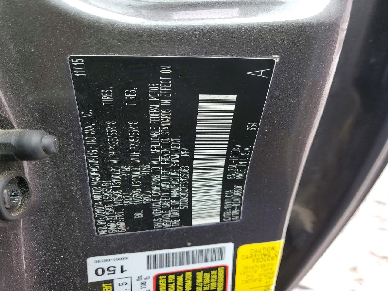2015 TOYOTA SIENNA XLE photo 13