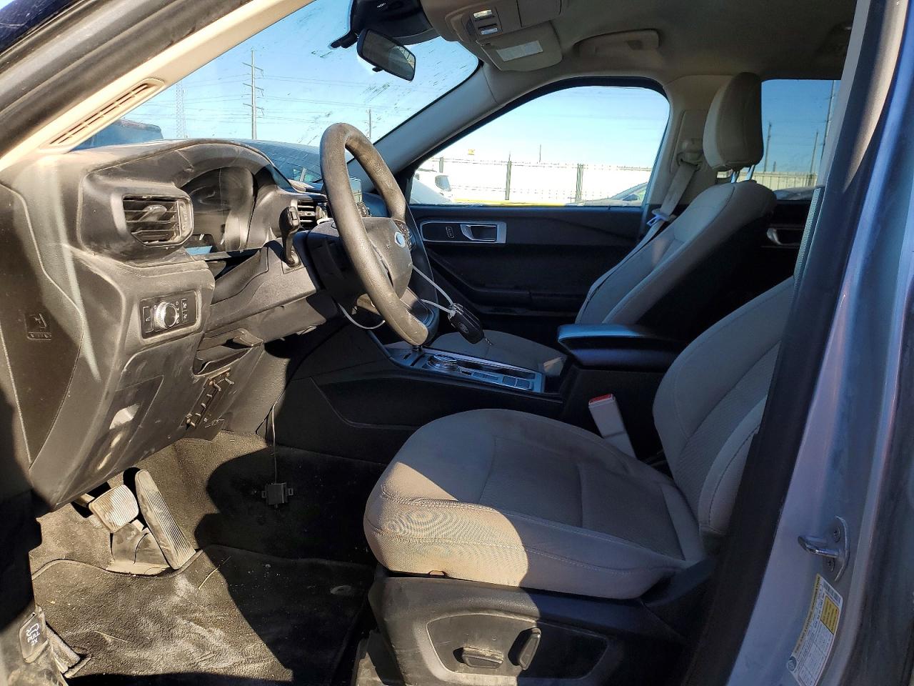 2020 FORD EXPLORER photo 7