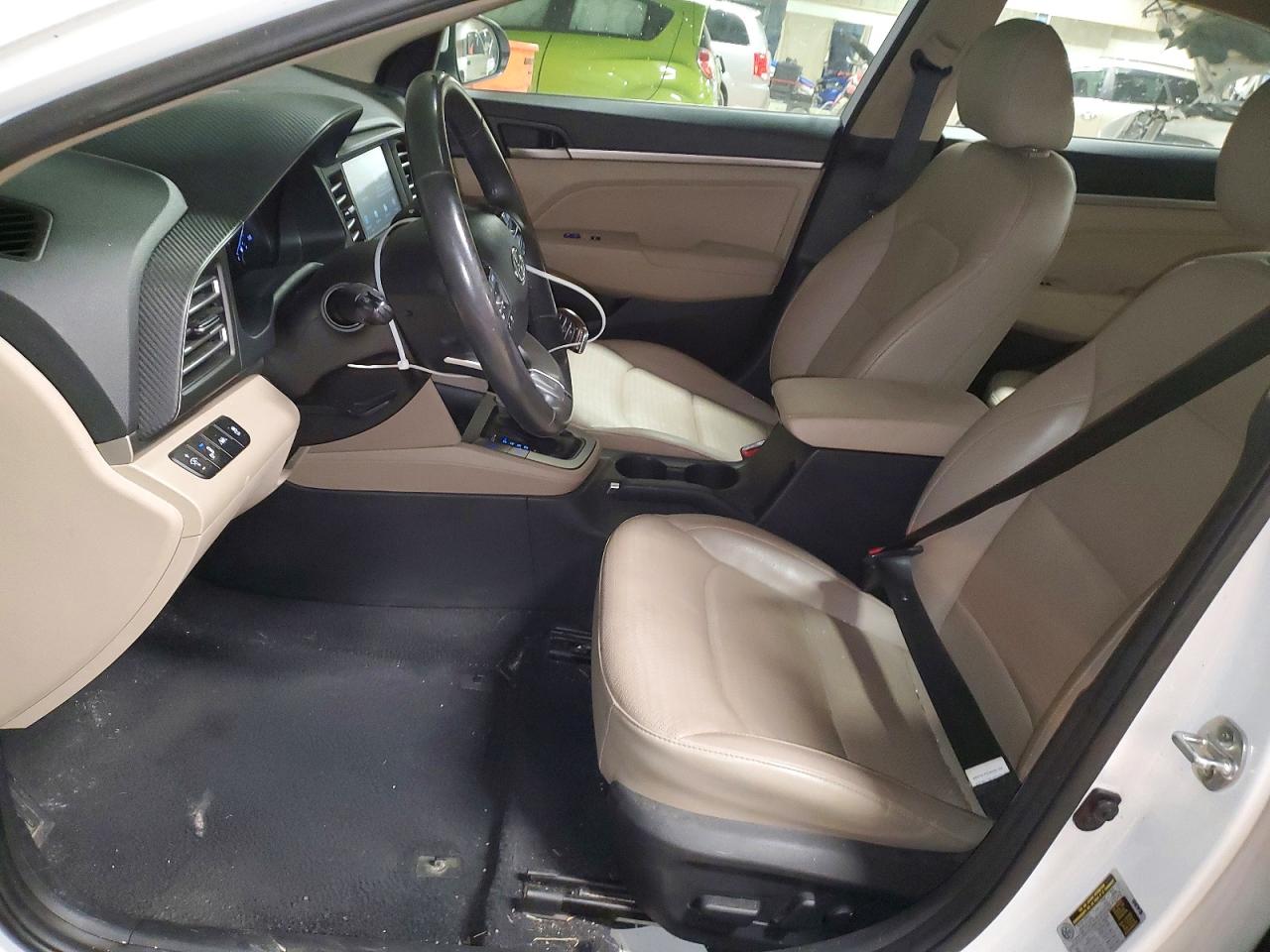 2020 HYUNDAI ELANTRA SEL photo 7
