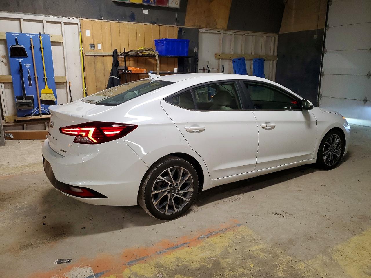 2020 HYUNDAI ELANTRA SEL photo 3