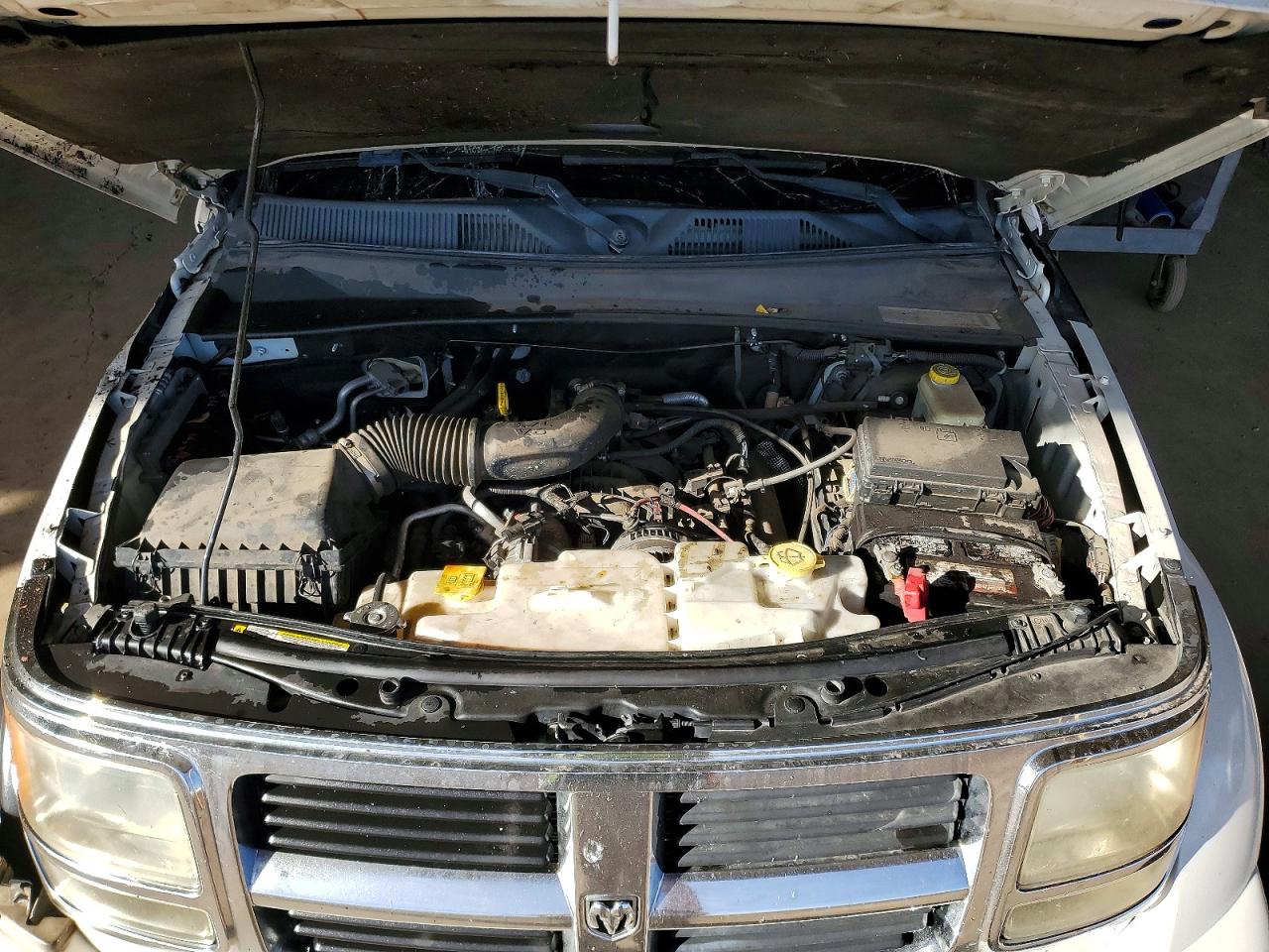 2008 DODGE NITRO SLT photo 23