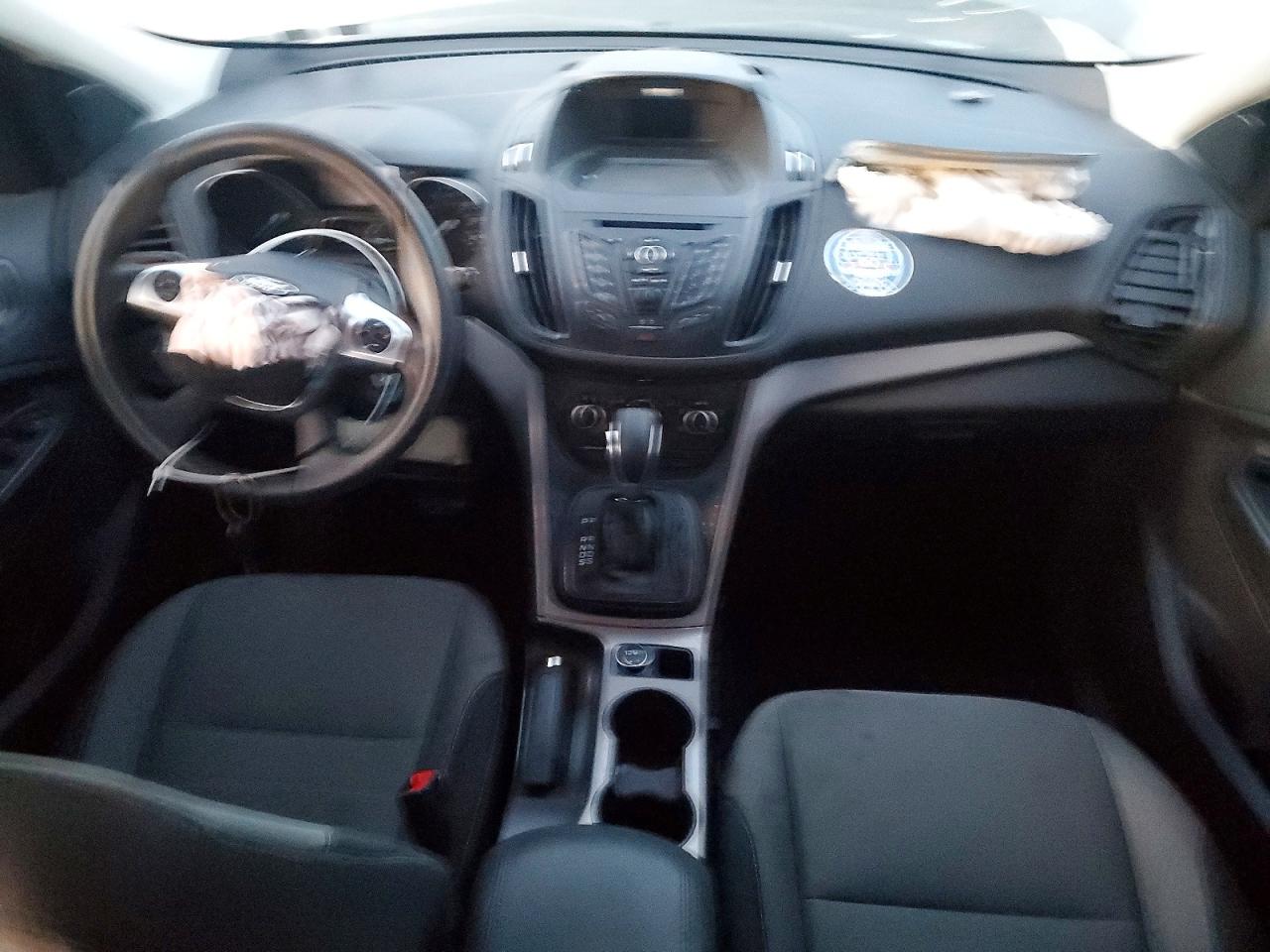 2016 FORD ESCAPE SE photo 8