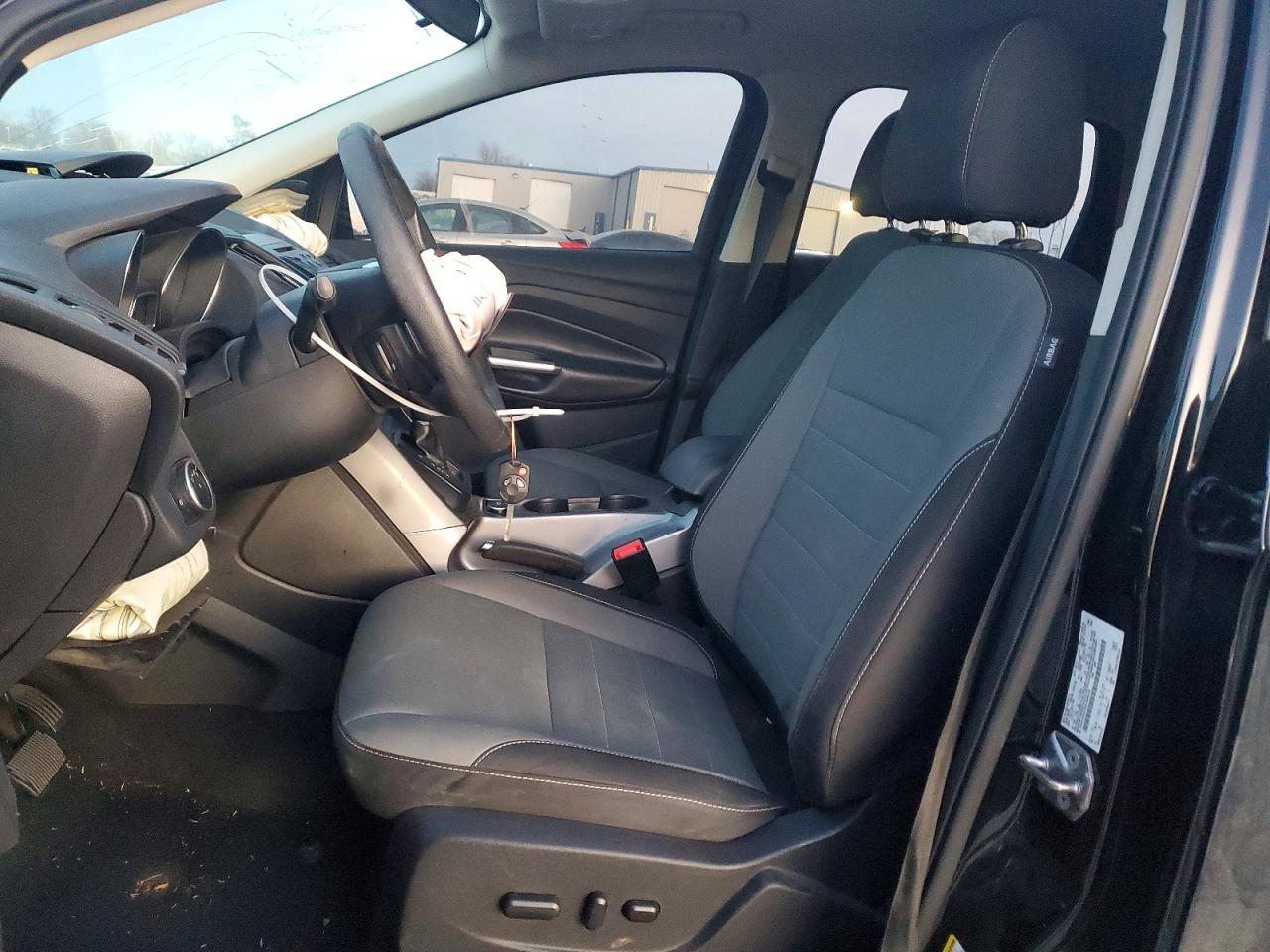 2016 FORD ESCAPE SE photo 7